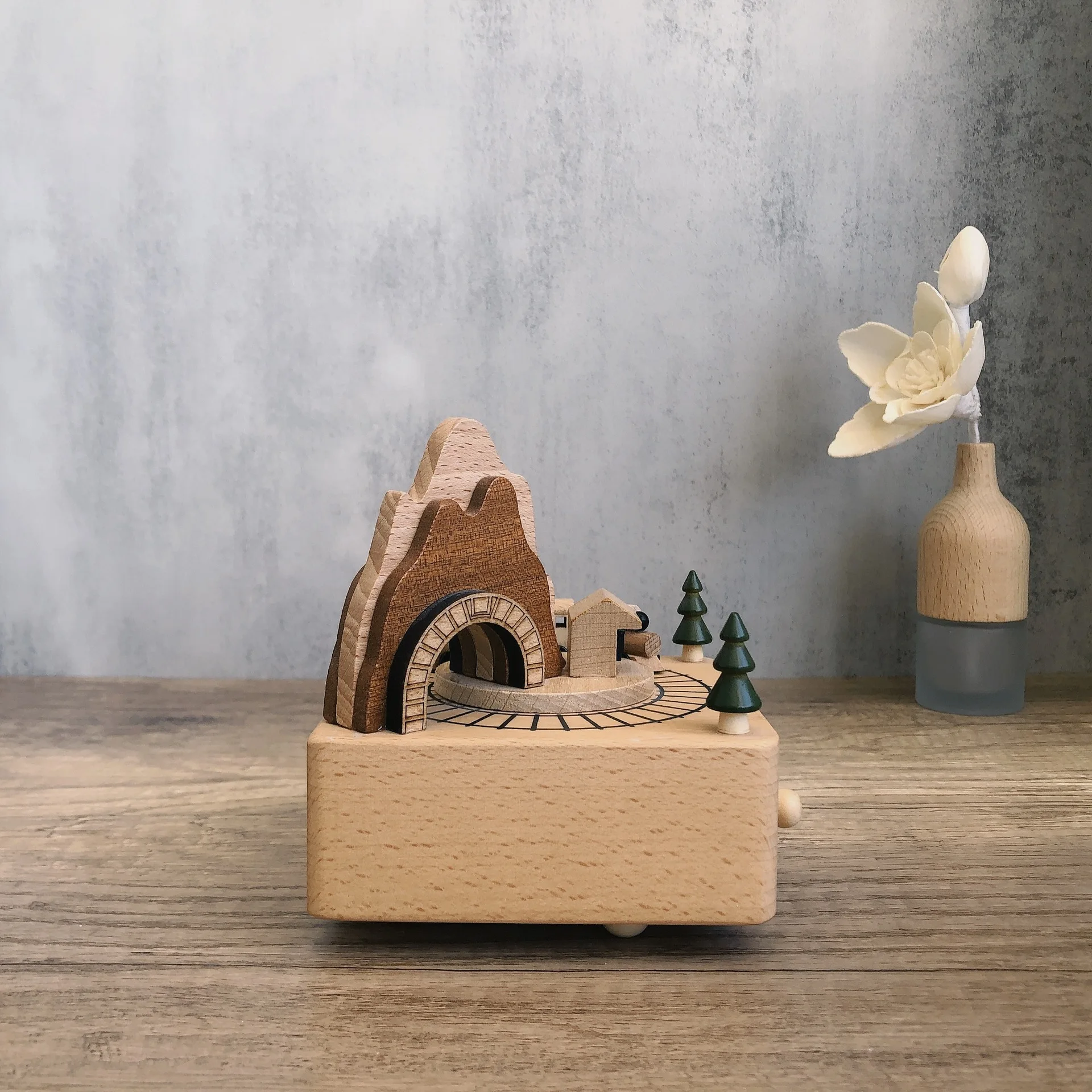 Cave Train Wooden Music Box Handmade Solid Wood Music Box Home Decoration Creative Gift Adult Children Birthday Gift