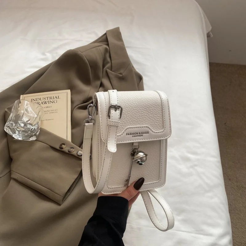 

Elegant Leather Classic Designer Paris Fashion Tote Bag with Messenger Style for Business Women Leisure Use