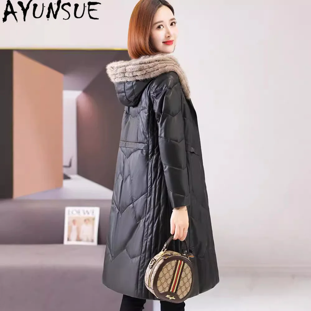 AYUNSUE 本物のシープスキン本革ジャケット女性 2025 織りミンクの毛皮の襟冬服ロングスタイルダウンコートレディースコート