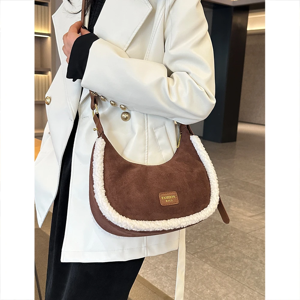 Retro Women\'s Lamb Woolen Suede Shoulder Bags 2023 Winter New Trend Plush Patchwork Underarm Pack Designer Ladies Crossbody Bags