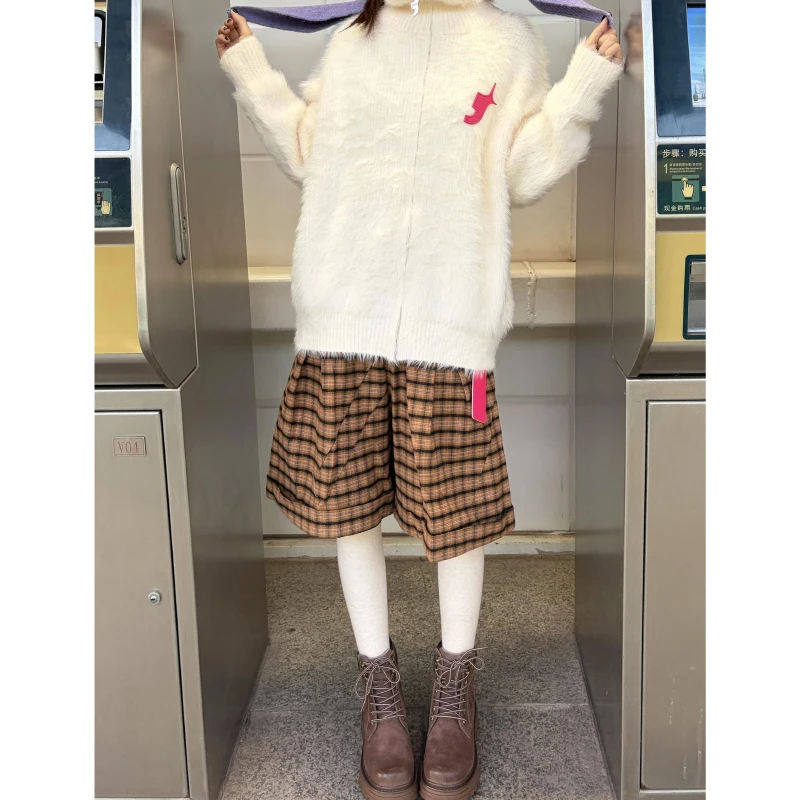 Japanese Retro Yellow Plaid Women's Shorts 2025 Autumn Winter New Color-Block Design Loose Straight Wide-Leg Capri Pants Ladies