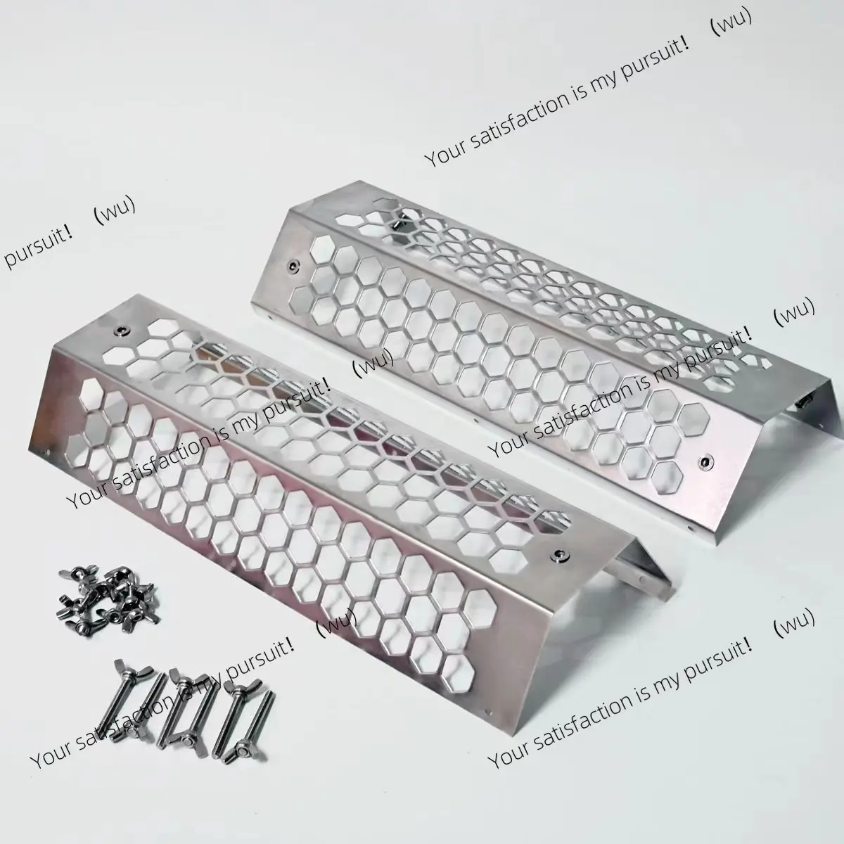It can be divided into stainless steel chimneys, anti-scalding nets, outdoor tents, wood stoves, anti-scalding pipe covers,