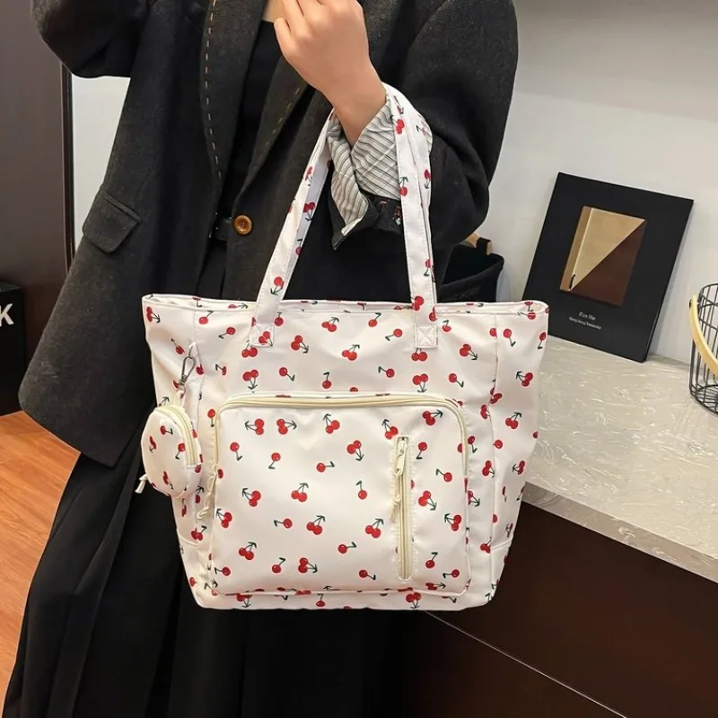 

Stylish Designer Handbag And Best Vintage Diaper Bags For Women Elegant Large Capacity Tote Bag Simple