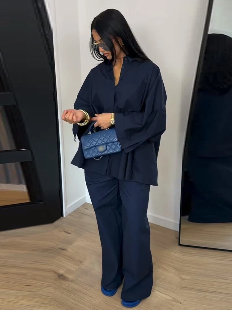 Elegante Damen-Hosenanzüge mit Revers: Oversized Hemd, Langarm-Bluse mit Knopfleiste, Weite Hose, Schickes Einfarbiges Outfit – Detail 35
