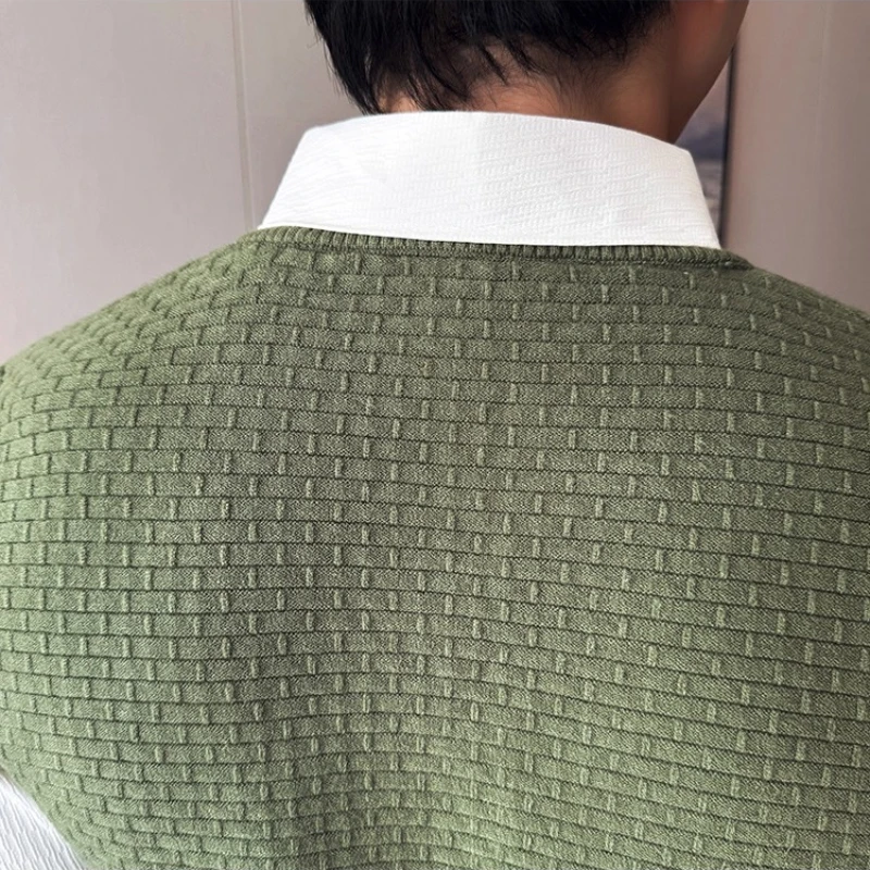 Autumn and Winter Men's V - Neck Knitted  Vest Business Casual Men's Daily Commute Knit Sweater