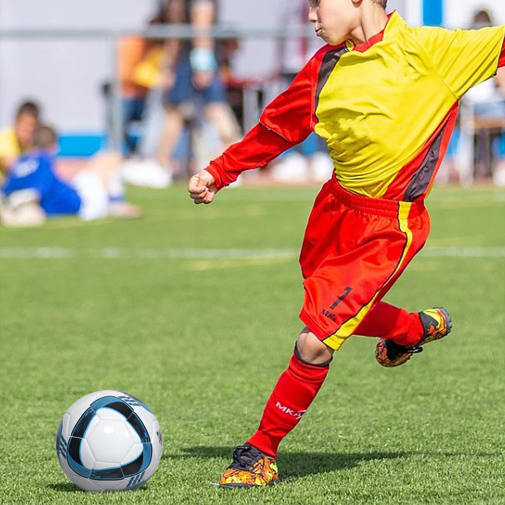 Football Soccer Balls Official Size 5 PVC Material Seamless Wearproof Anti-slip Team Training Match Footy Ball