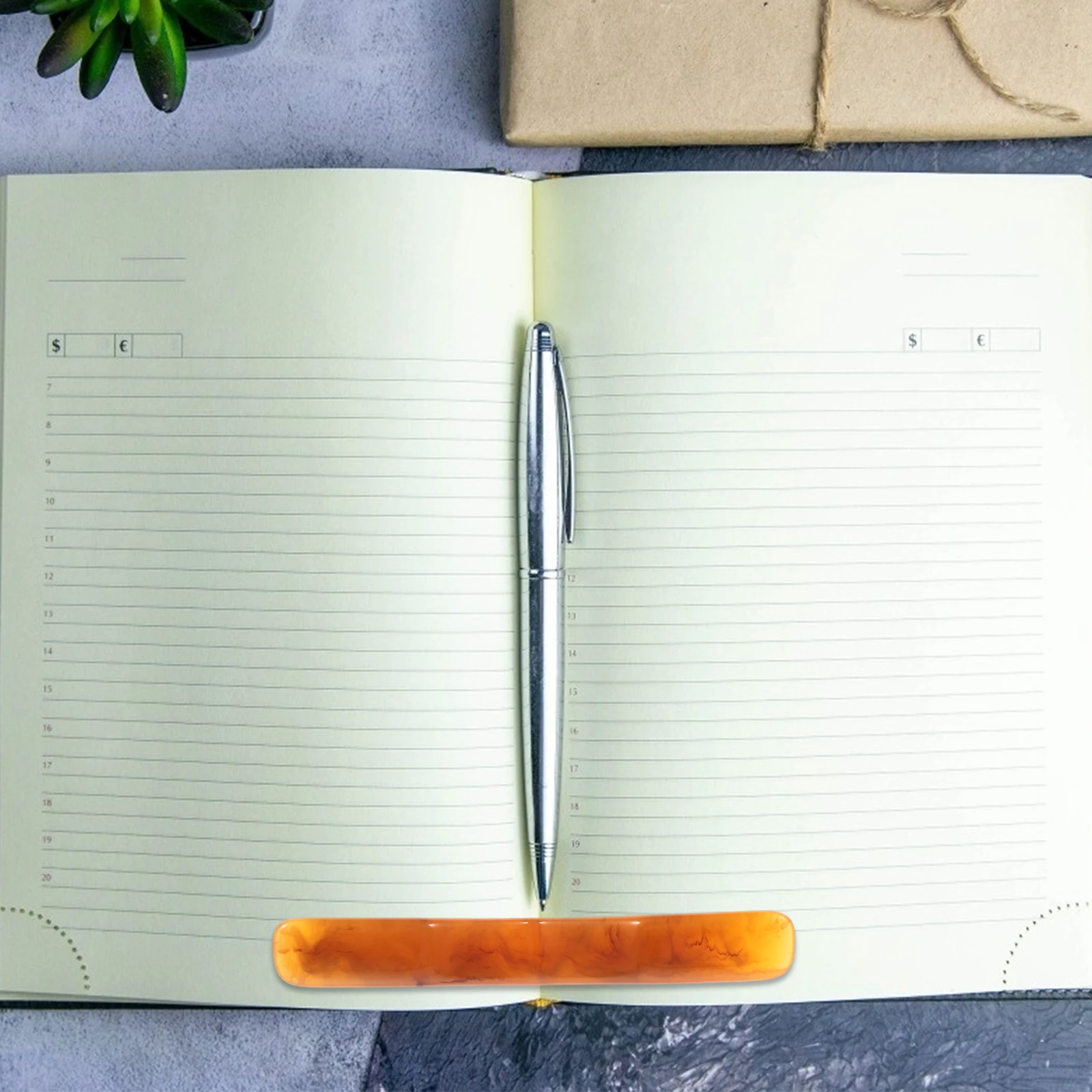 

Resin Thumb Book Support Reading Aid Page Holder for Students Teachers Portable Household Book Accessories Page Holder