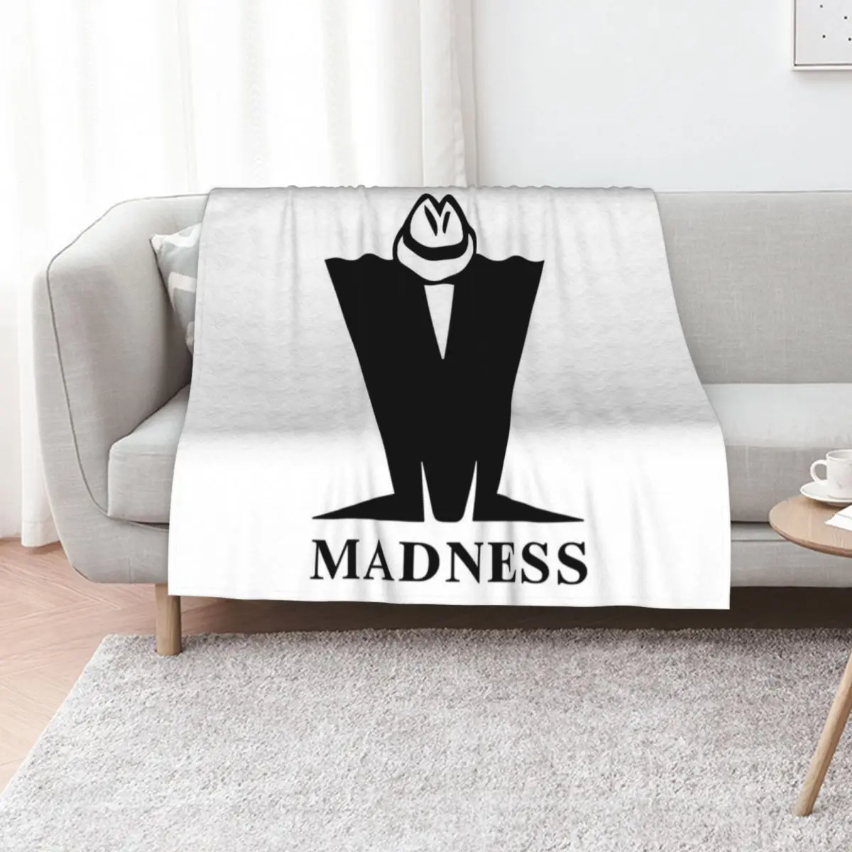 Mad ne s s Throw Blanket manga Hairys Blankets Sofas Of Decoration Beautifuls Plush Warm Blankets
