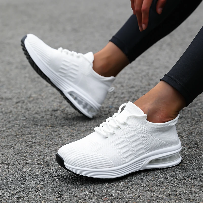 

Men Running Shoes Platform Breathable Soft Air cushion Male Sneakers Outdoor Camping Travel Wide Last Big Toe Barefoot Shoes