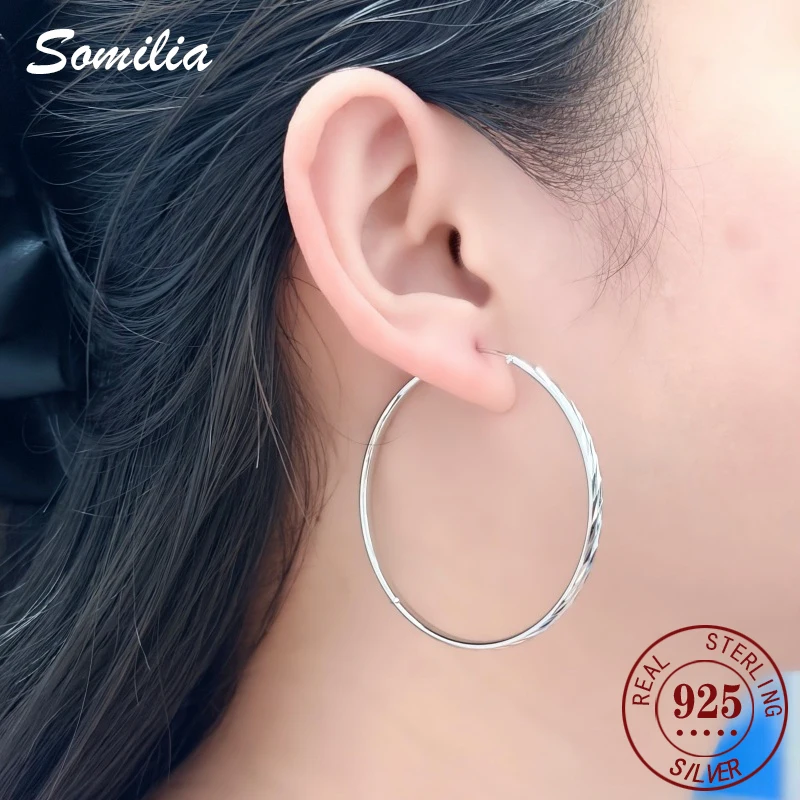 

Low allergy women's versatile fashionable large earrings, 925 sterling silver classic Christmas gift