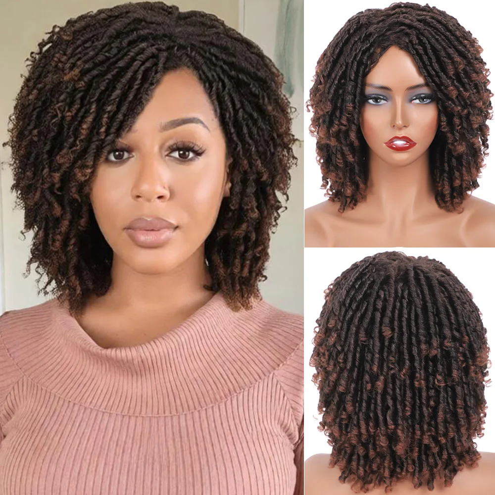 pelucas-de-cabello-sintetico-con-trenzas-cortas-tipo-«locs»-hechas-a-crochet-pelucas-de-rastas-rizadas-y-suaves-pelucas-de-estilo-bohemio-con-trenzas-suaves-pelucas-de-cabello-sintetico-pelucas-de-alta-calidad