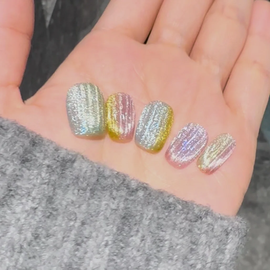 

10Pcs Short Square Head Handmade Fake Nails Dopamine Cat's Eye Smudge Design False Nails Press on Reusable Full Cover Nails Tips