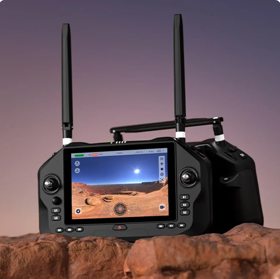 UniRC 7 Pro Dual Frequency 40KM High Performance 7-inch HD Unmanned Aerial Vehicle Handheld Ground Station Remote Control