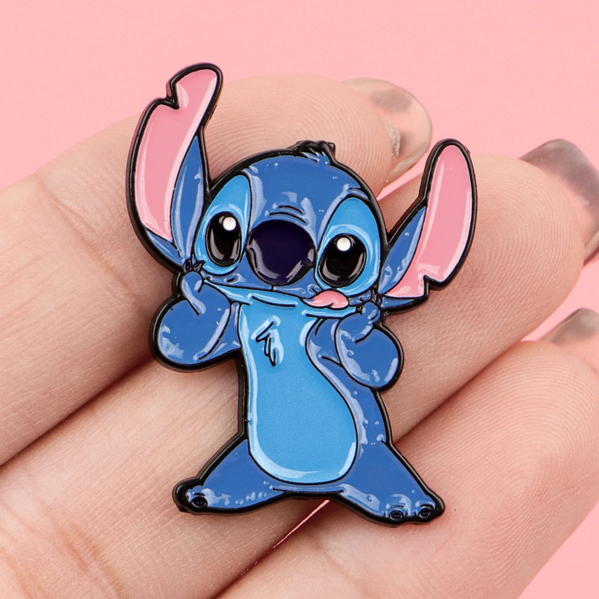 การ์ตูนแมวEnamel Pinน่ารักAlien Badgeกระเป๋าเป้สะพายหลังอะนิเมะLapel Pinsเข็มกลัดสําหรับแจ็คเก็ตคอสเพลย์อุปกรณ์เสริมของขวัญวันเกิดของเล่น