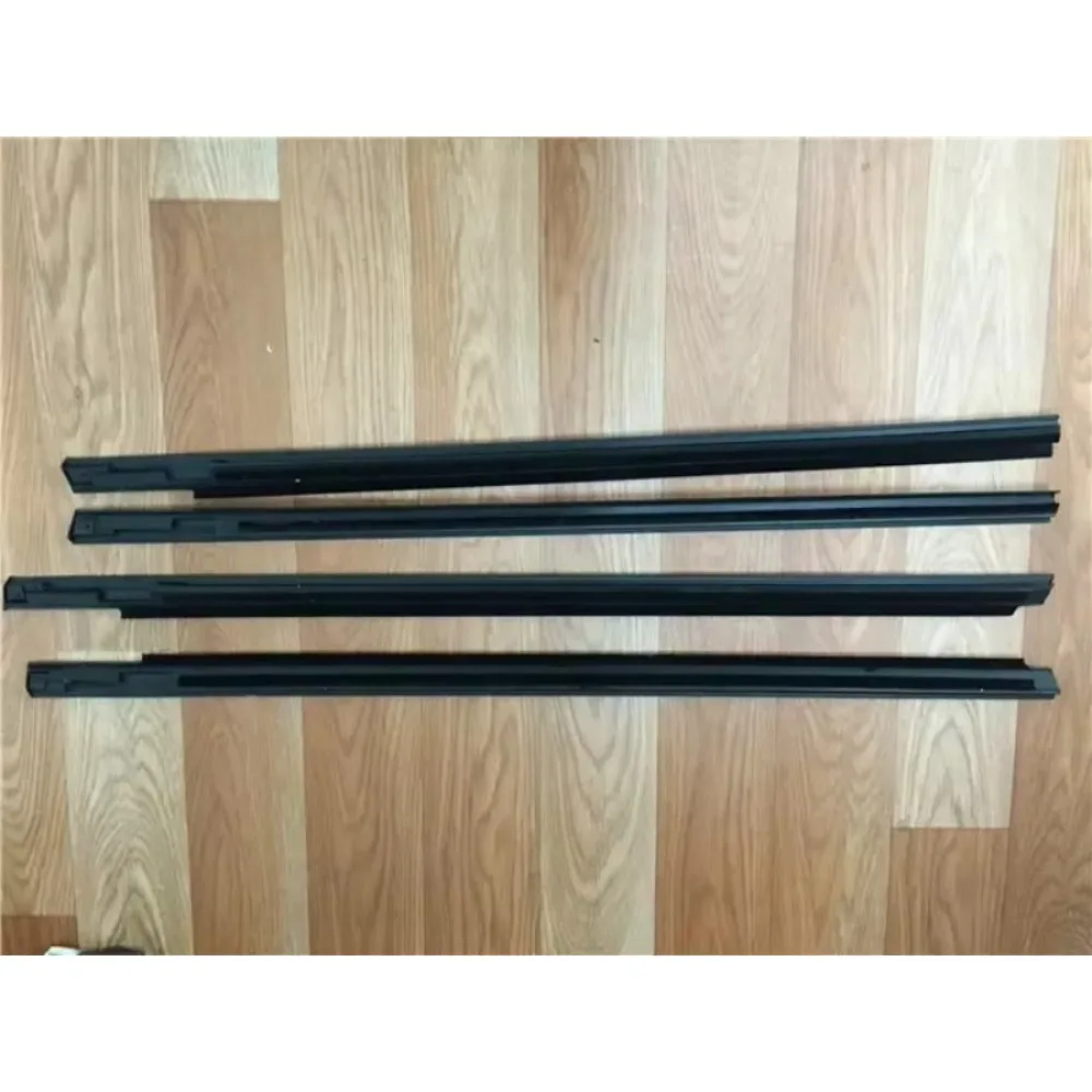 -For Chery QQ3 glass door to the inner outer retaining bar QQ glass window glass weather strip seal