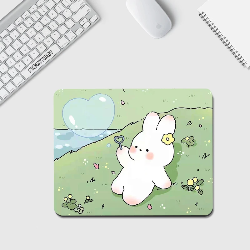 

Cute Desk Mat Small Mousepads XS Mouse Pad Office Desk Pad Little Mousepad Design Mouse Mat For Computer 20x25cm