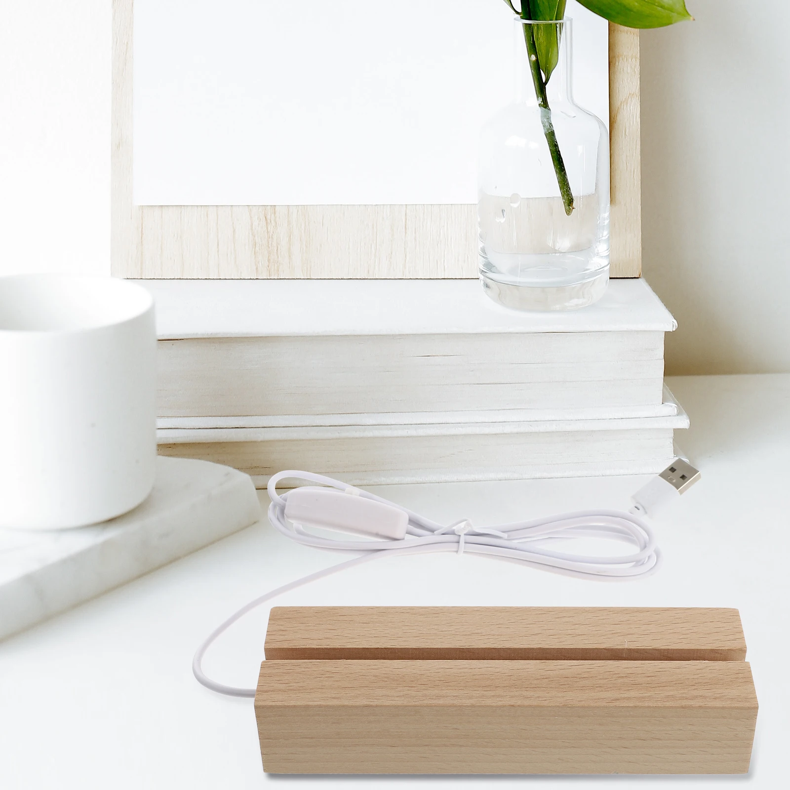 

LED 150mm Beech Wood USB Strip Light Led Display Stand Stand Warm Light Acrylic Holder Display Home Decor