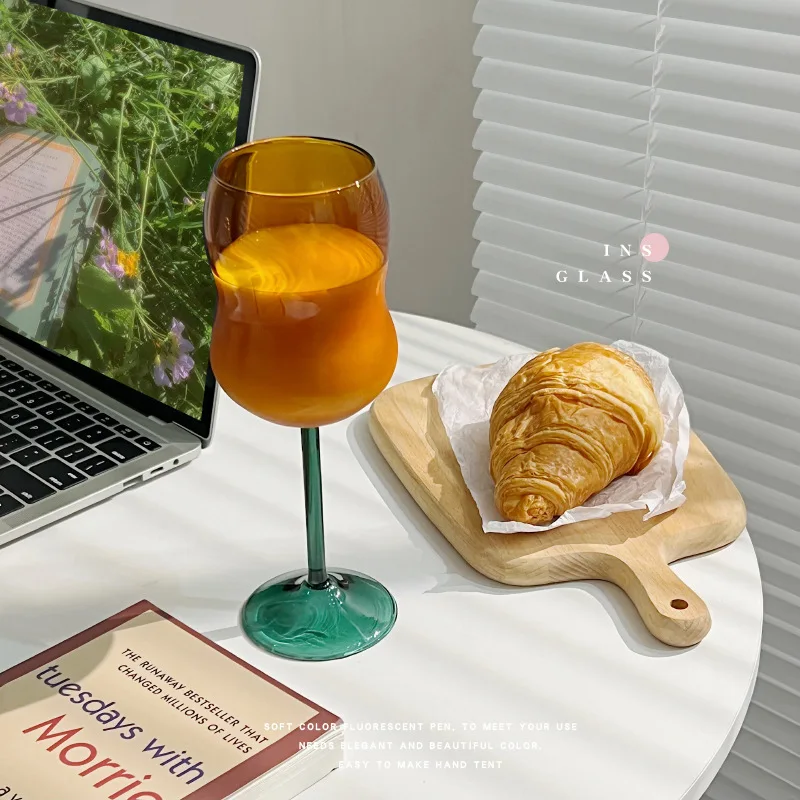 Ins Style Chubby Gourd Shaped Goblet Glass Cup High Borosilicate Resistant Glass Glass Cup Fruit Tea Soda Bubble Cocktail Glass