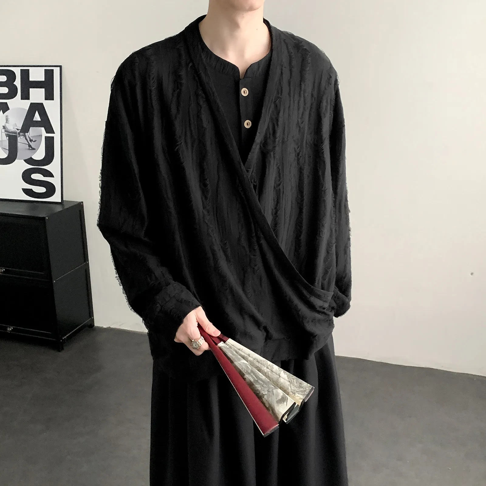 Dark ice silk ripped beggar hollowed out Chinese style niche design big V-neck long-sleeved t-shirt