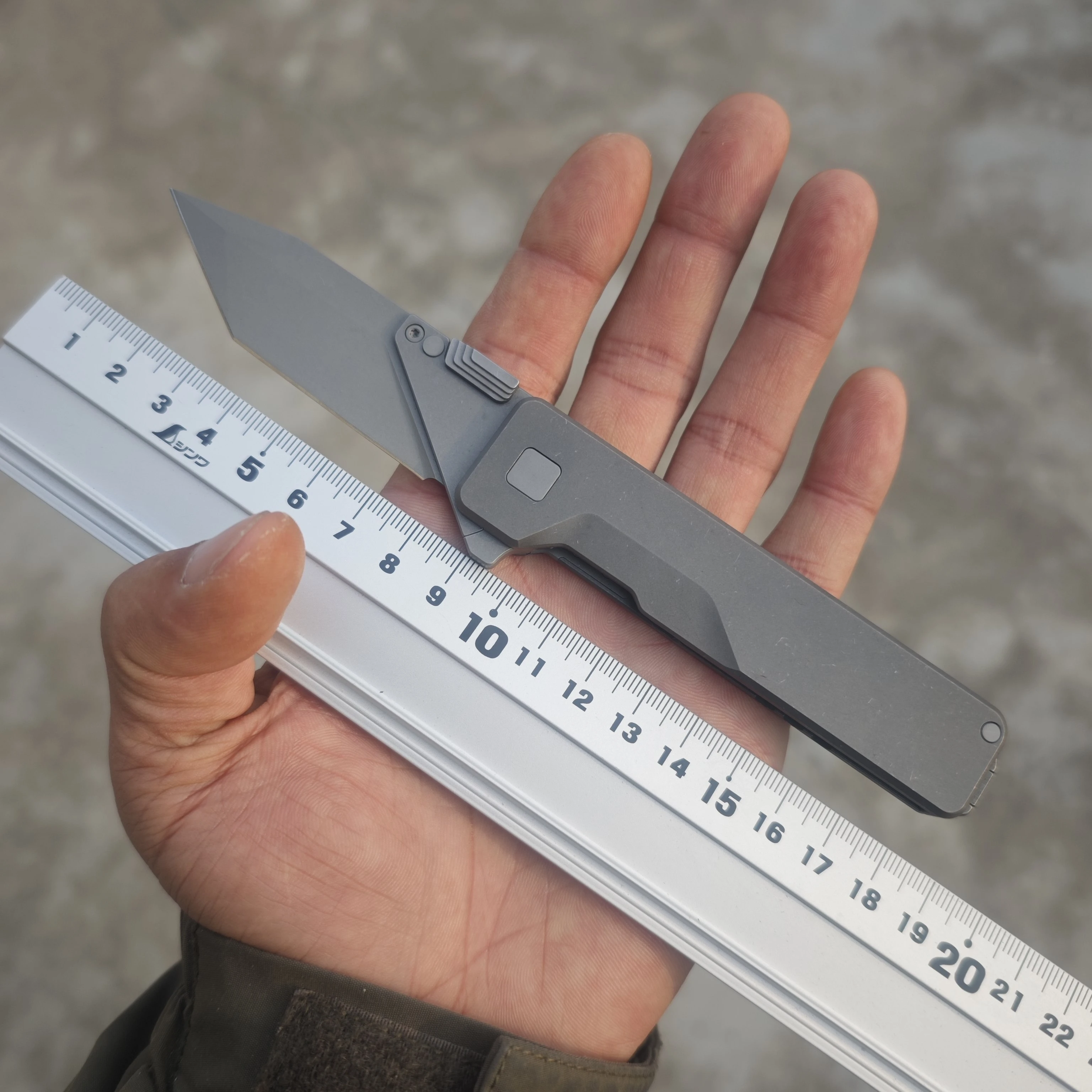 WinterPudding ® Cuchillo plegable modular de múltiples combinaciones, un EDC práctico que permite el cambio rápido entre diferentes tipos de cuchilla.