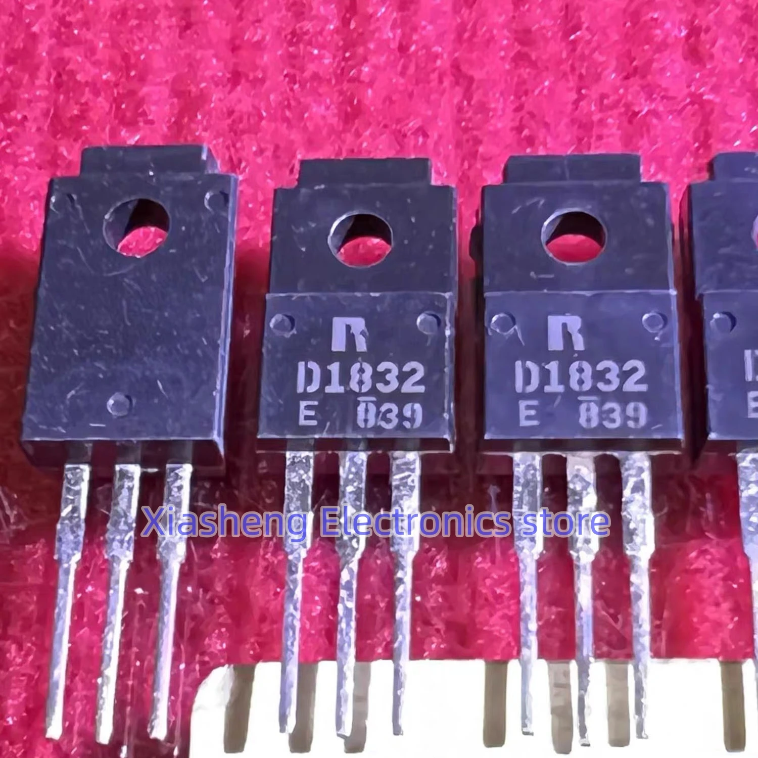 

New Original 10Pcs D1832 2SD1832 TO-220F Transistor In Stock Good Quality
