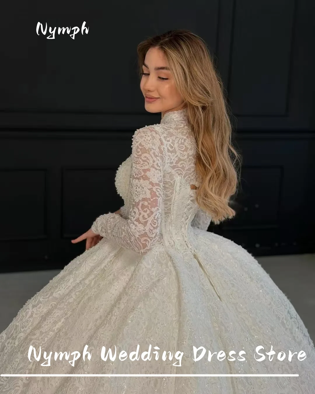 New Arrival Customized Ball Gown Wedding Dresses High Neck Pearls Long Sleeve Bride Dresses Bridal Gown Vestidos De