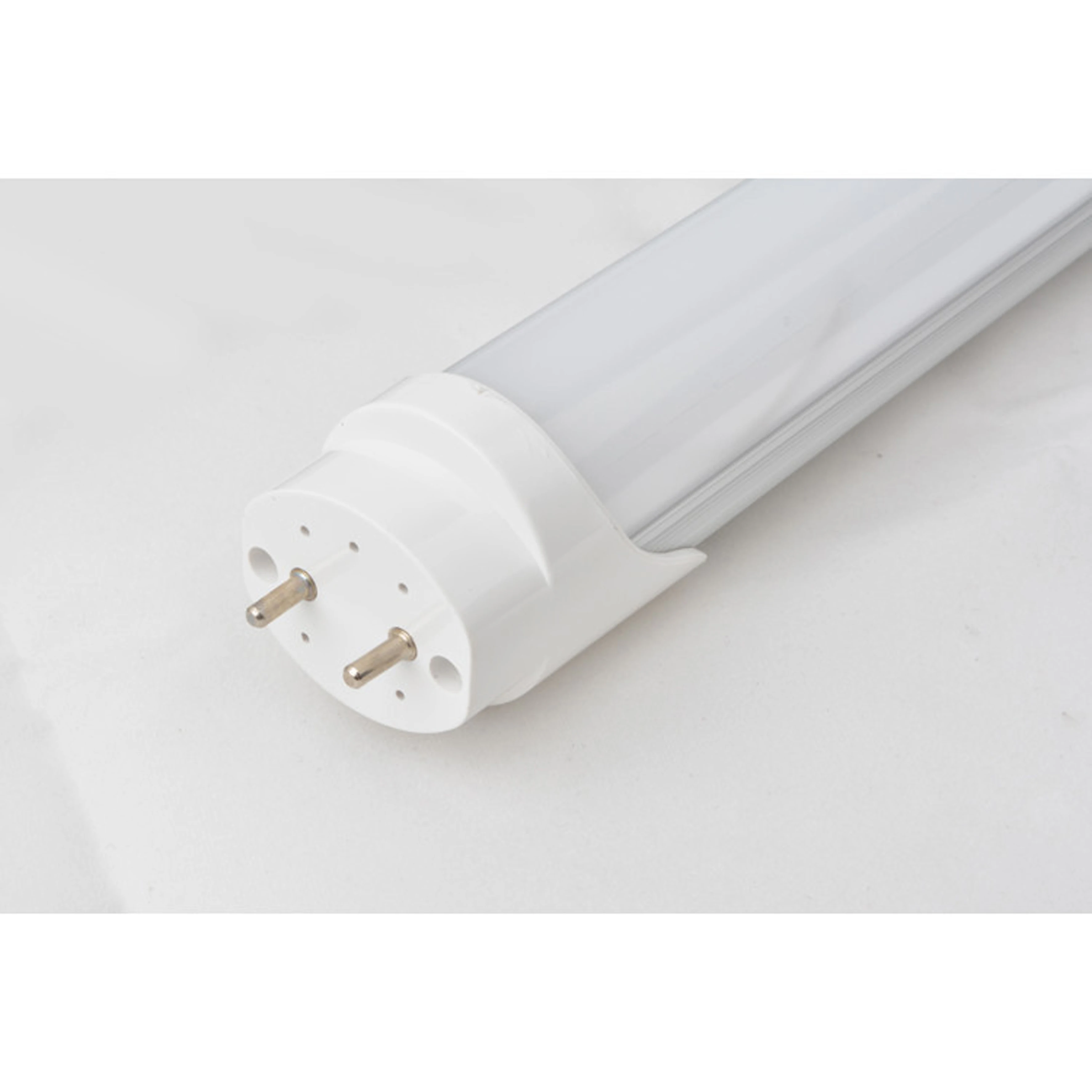 10 Stuks 10W 2ft 60Cm T8 Led Buis Licht Fluorescerend 600Mm 0.6M Ce Rohs 85-265V Epistar Chip Super Helder Lamp Daglicht