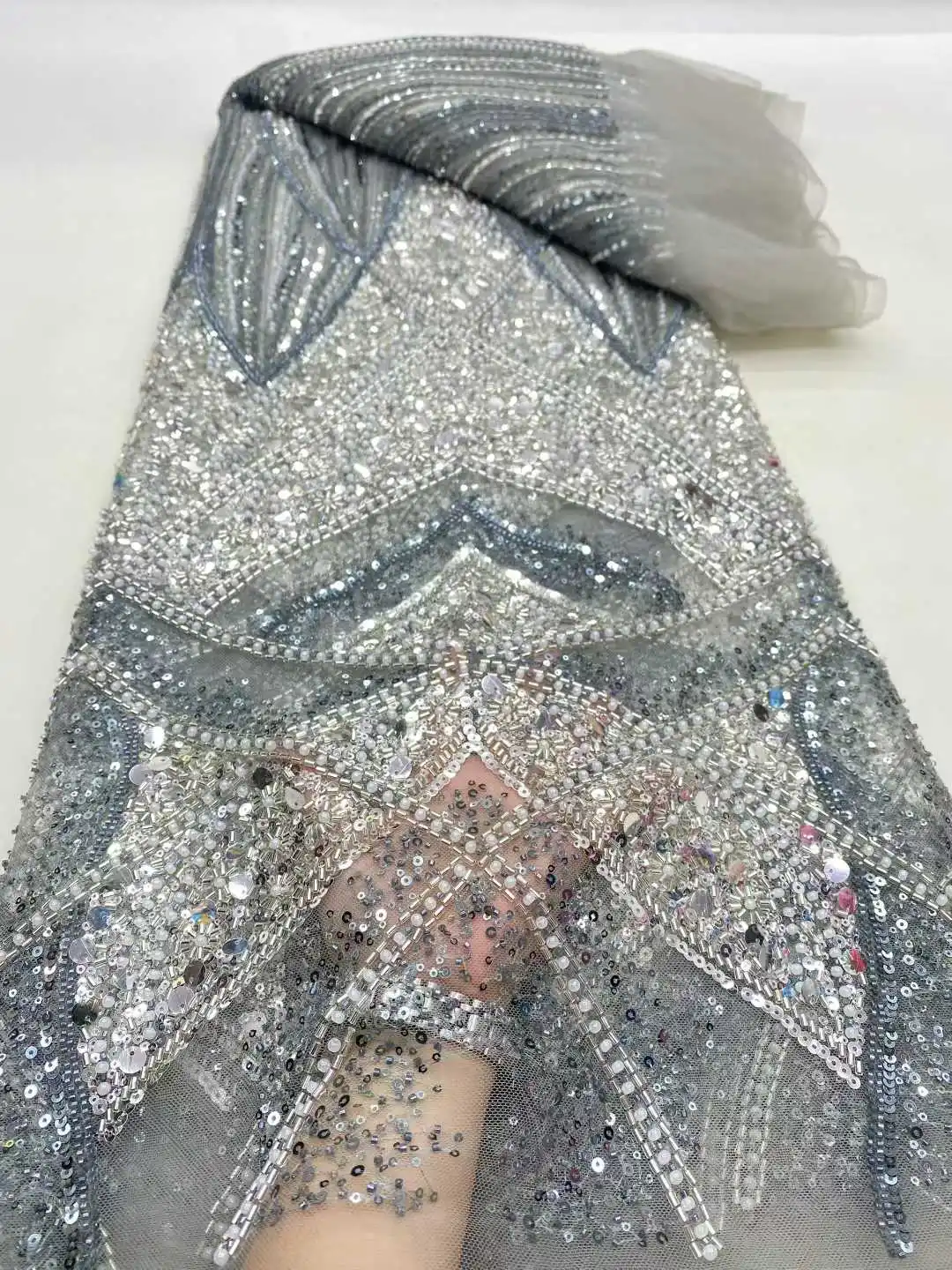 قماش دانتيل شبكي شبكي مطرز أفريقي فاخر 2025 خرز مطرز ترتر فرنسي تول دانتيل لفستان حفلات الزفاف النيجيري