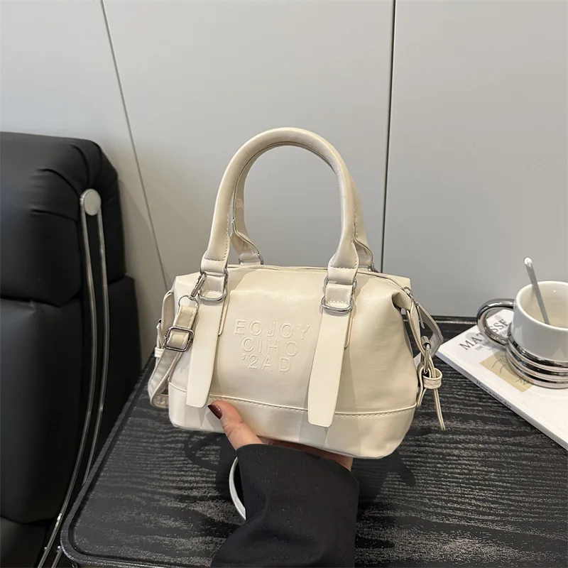 

2025 Spring Summer Minimalist Shoulder Bag for Women Elegant Square Crossbody Stylish Commuter Tote Fashionable Versatile