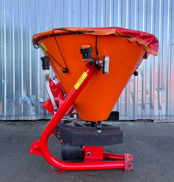 -For Dual-Purpose  Seed Spreader Tractor-Powered Adjustable Flow Rate Driveway De-Icing Lawn Seeding Agricultural Fertilizer*