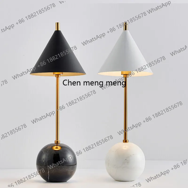 

Мраморная настольная лампа в стиле постмодерн, простая, для гостиной, спальни, кабинета, модель для демонстрационной комнаты.