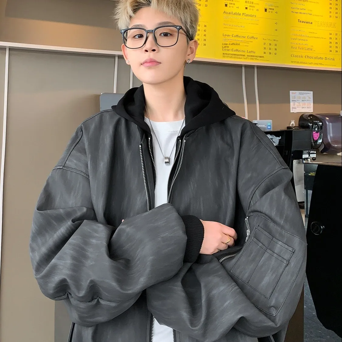 

Heavyweight American Style PU Leather Texture Jacket Men's Versatile Large Size 250 Pounds High Street Cool Hooded Coat