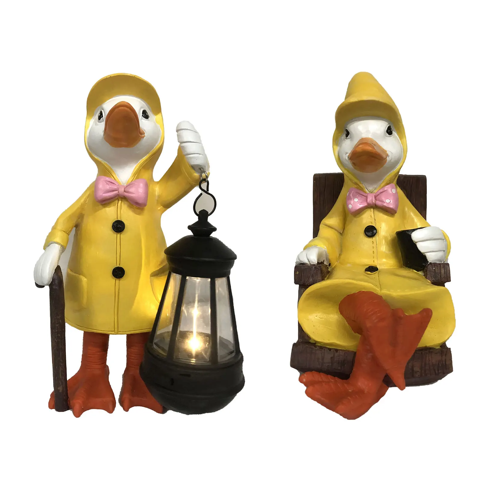 

Outdoor Raincoat Duck Figurine Solar Powered Lovely Duck Decor for Outside Patio Yard Lawn Decor