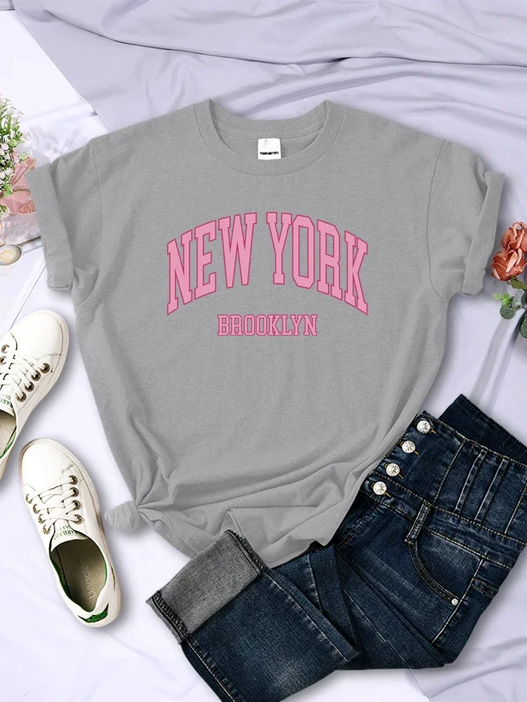 Camiseta con estampado de Brooklyn de Nueva York para mujer, ropa Vintage, camisetas transpirables de manga corta, camisetas informales de moda para mujer