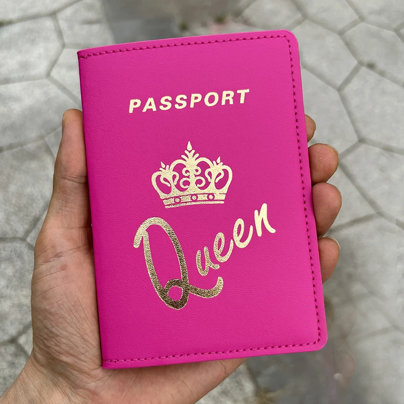 Fashion King / Queen Passport Cover Customizable Name Travel Wallet Pu Case for Passports Tickets Card Holder