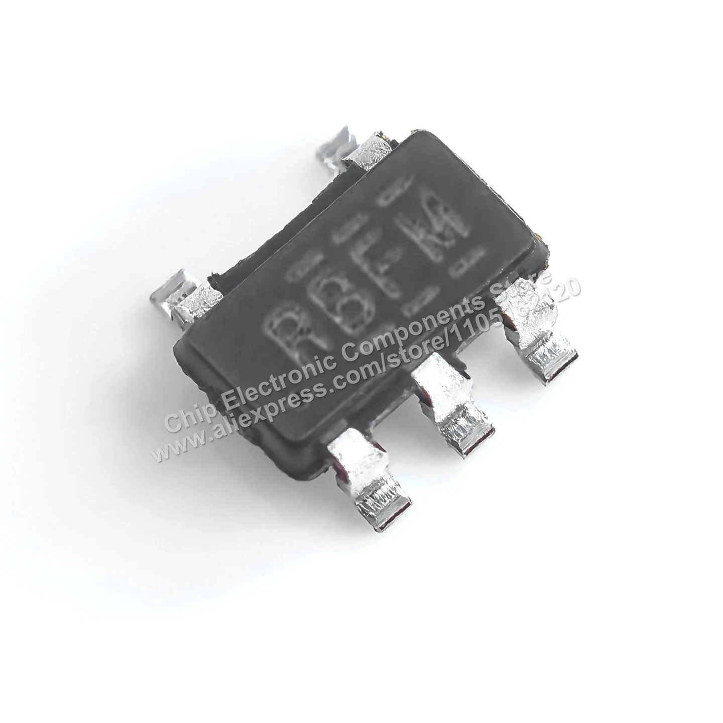 (2 PCS）Original IC LMV721IDBVR with RBFA/RBFM marking, low-noise, low-power operational amplifier in SOT-23-5 package.
