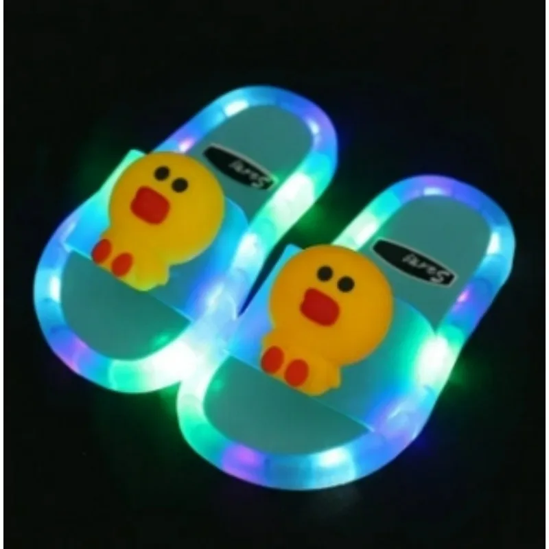 2024Girl Slippers Children Unicorn LED Kids Slippers Baby Bathroom Sandals Kids Shoes for Girl Boys Light Up Shoes Toddler구두