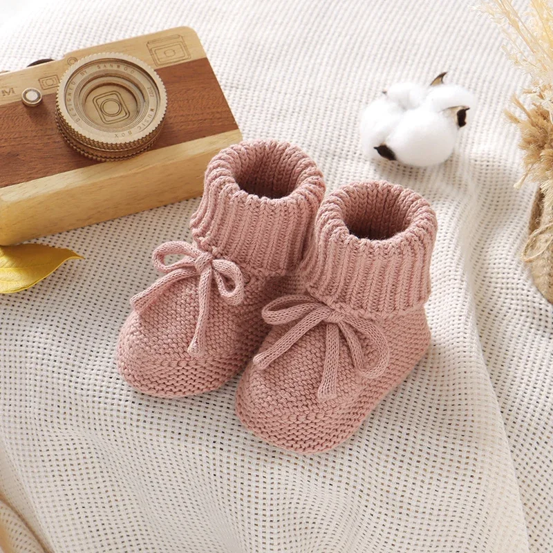 Baby Baby Schoenen Katoen Gebreide Pasgeboren Meisje Jongen Laarzen Mode Effen Warm Peuter Kid Slip-On Bed Schoenen Handgemaakte 0-18M Schoeisel