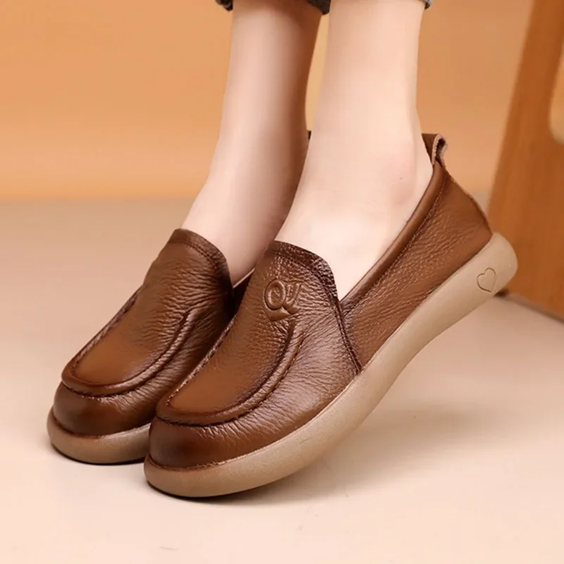 Women\'s Loafers Comfortable Round Toe Soft Sole Flats Women Work Shoes Retro Brown Leather Thin Shoes Daily Slip-on Casual Shoes