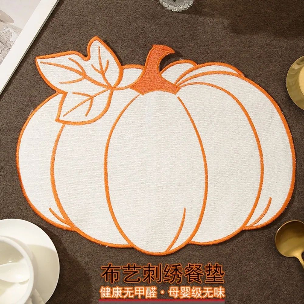 Durable Pumpkin Dining Table Mat Heat Insulated Reusable Table Decoration Mat Embroidered Coffee Table Decor Pumpkin Placemat