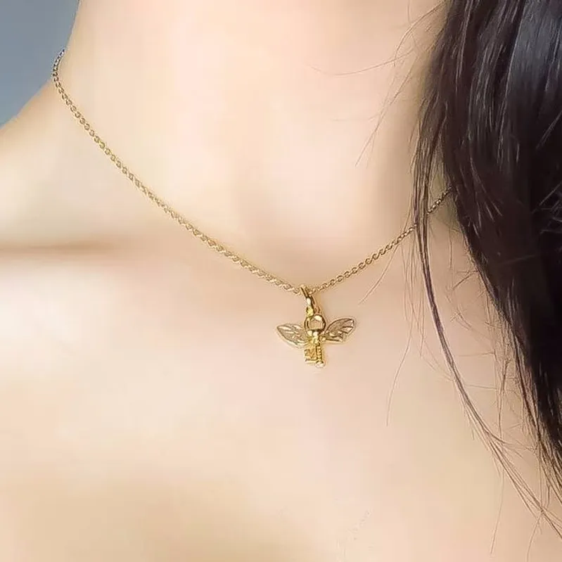 بسيطة الذهبي أجنحة ملونة مفتاح سلسلة بدلاية قلادة الإبداعية الكرتون الملاك الجناح اليدوية محظوظ مجوهرات هدية عيد ميلاد #3