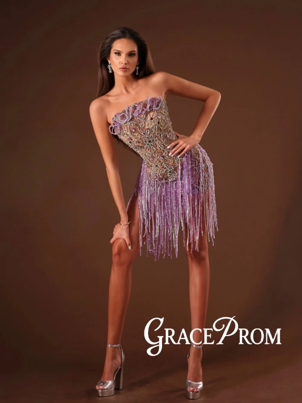 

Dazzling Crystal Tassel Mini Evening Dress Strapless Chic Exquisite Wedding Party Gown 2026 Customized Illusion Red Carpet Gowns