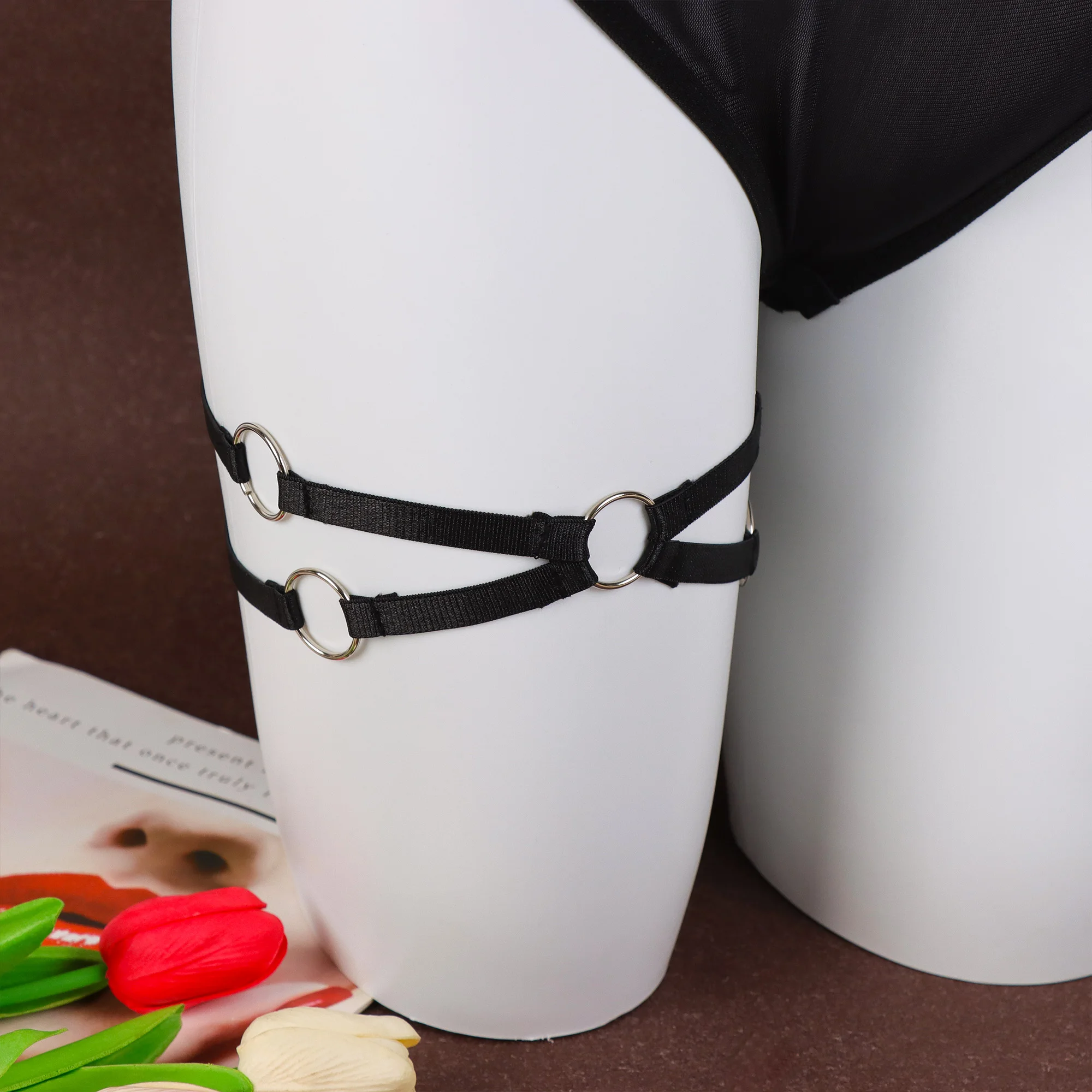 النساء القوطية الشرير مطاطا الفخذ الرباط حزام ، الساق تسخير الأشرطة Y2K الفتيات متقاطع الضمادات يلتف الساق