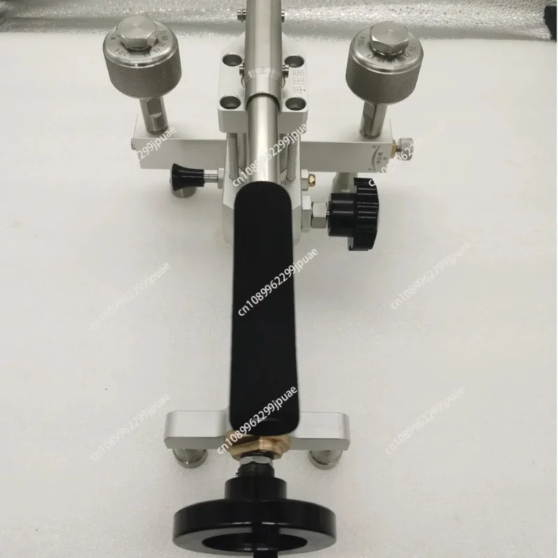 Portable Manual Pressure Source Vacuum Negative Pressure Generator Hydraulic Calibration Bench with Pressure Gauge
