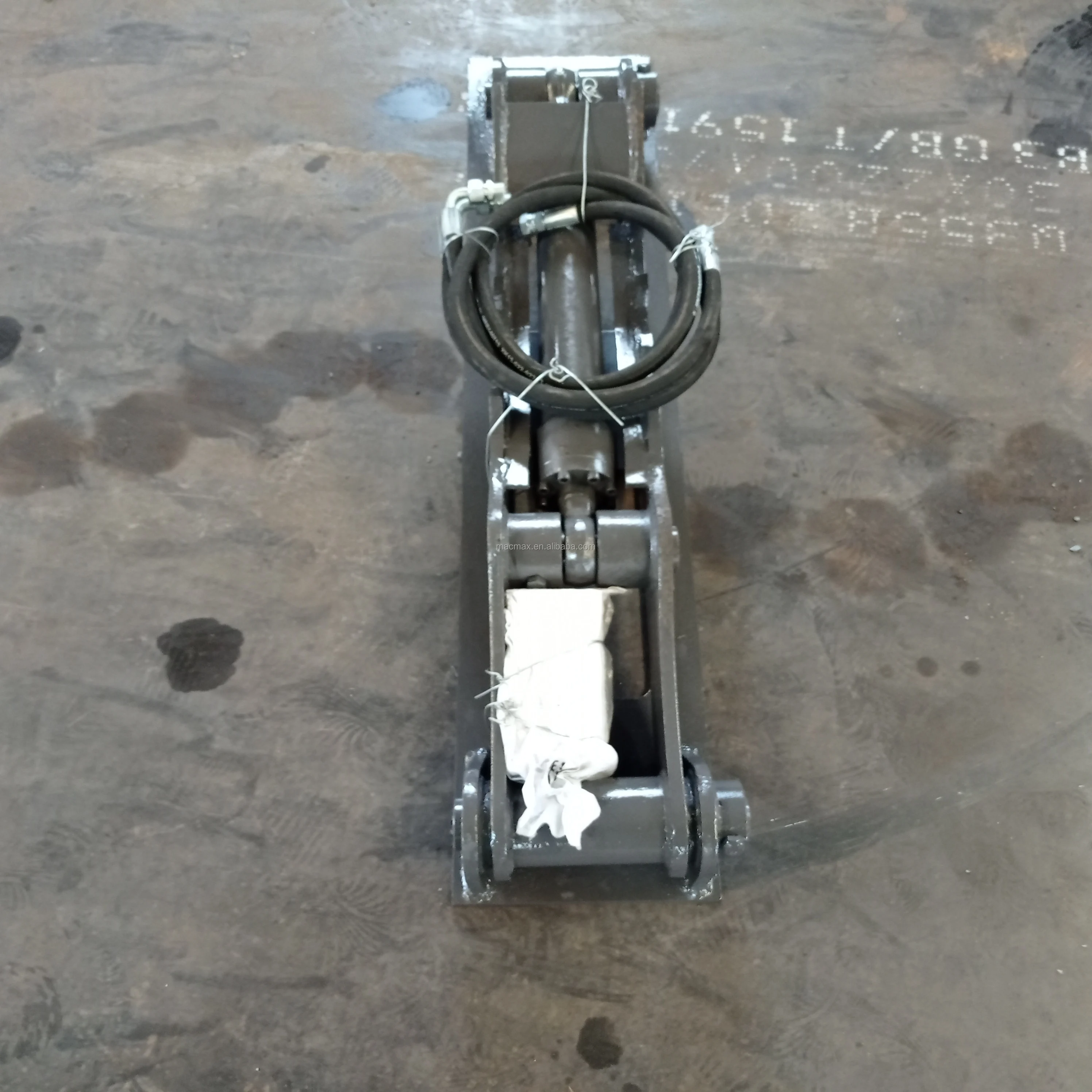 Pollice idraulico dell'attacco dell'escavatore dell'escavatore a pollice