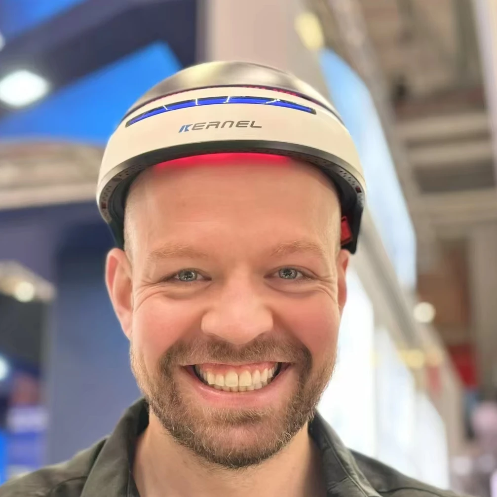 

Kernel KN 8000C Medical Diode Laser Cap 650nm +630nm LLLT Red Light Therapy To Improve Hair Growth