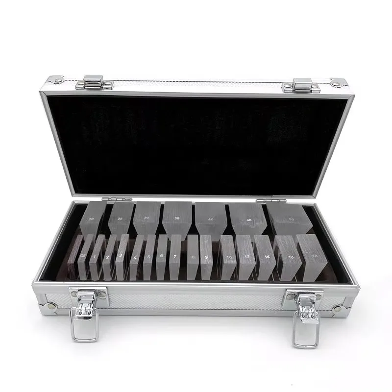 

LS-22 Ophthalmic Instruments Loose Prism Set for Optometry With Aluminium Case Prism Bar
