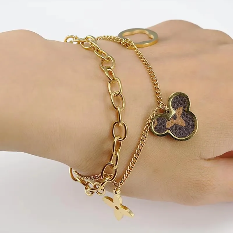 

Minnie Mickey Mouse Women Bracelet Girls Fashion Jewelry Cartoon Anime Derivative Peripherals Beautiful Accessories Party Gifts
