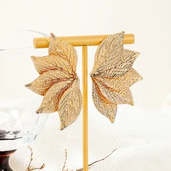 Geometric Fan-shaped Leaf Metal Stud Earrings For Women Party Gift Holiday Fashion Jewelry Ear Accessories BE030