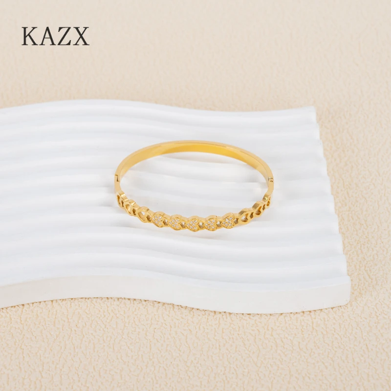 Women's Gold Plated Stainless Steel Heart Zircon Bangle Bracelet Tarnish Resistant Waterproof Open Cuff Elegant Daily Jewelry view 4
